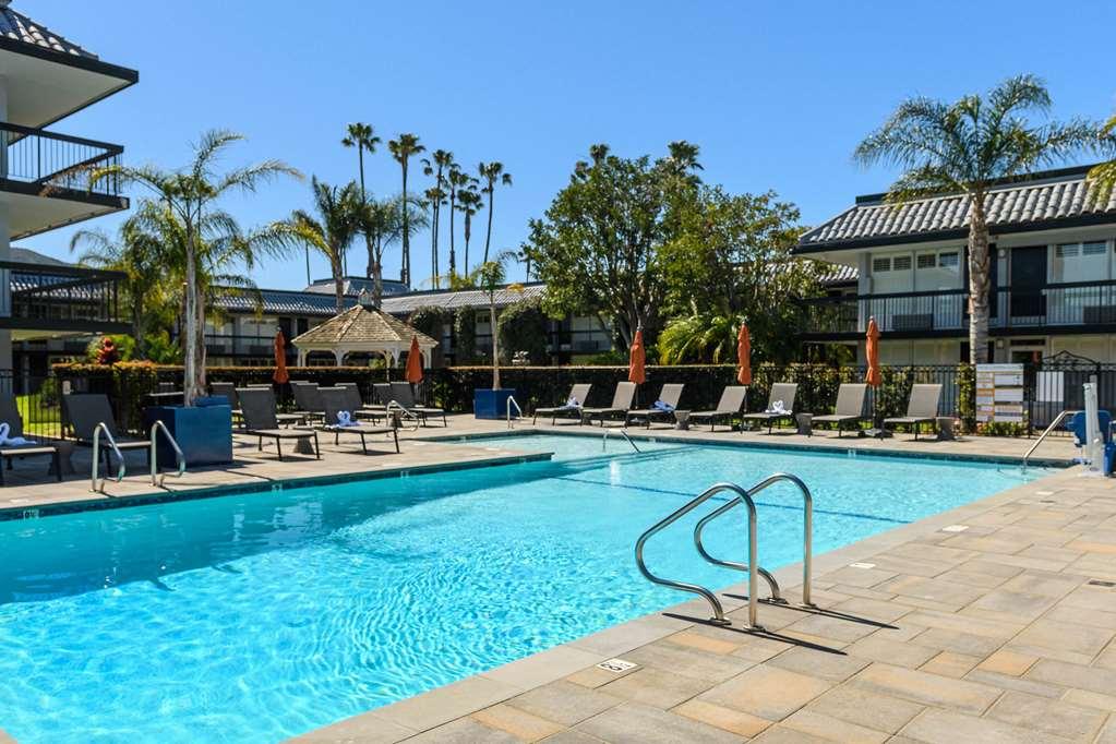 Palm Garden Hotel Thousand Oaks Facilities photo