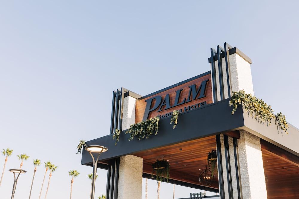 Palm Garden Hotel Thousand Oaks Exterior photo